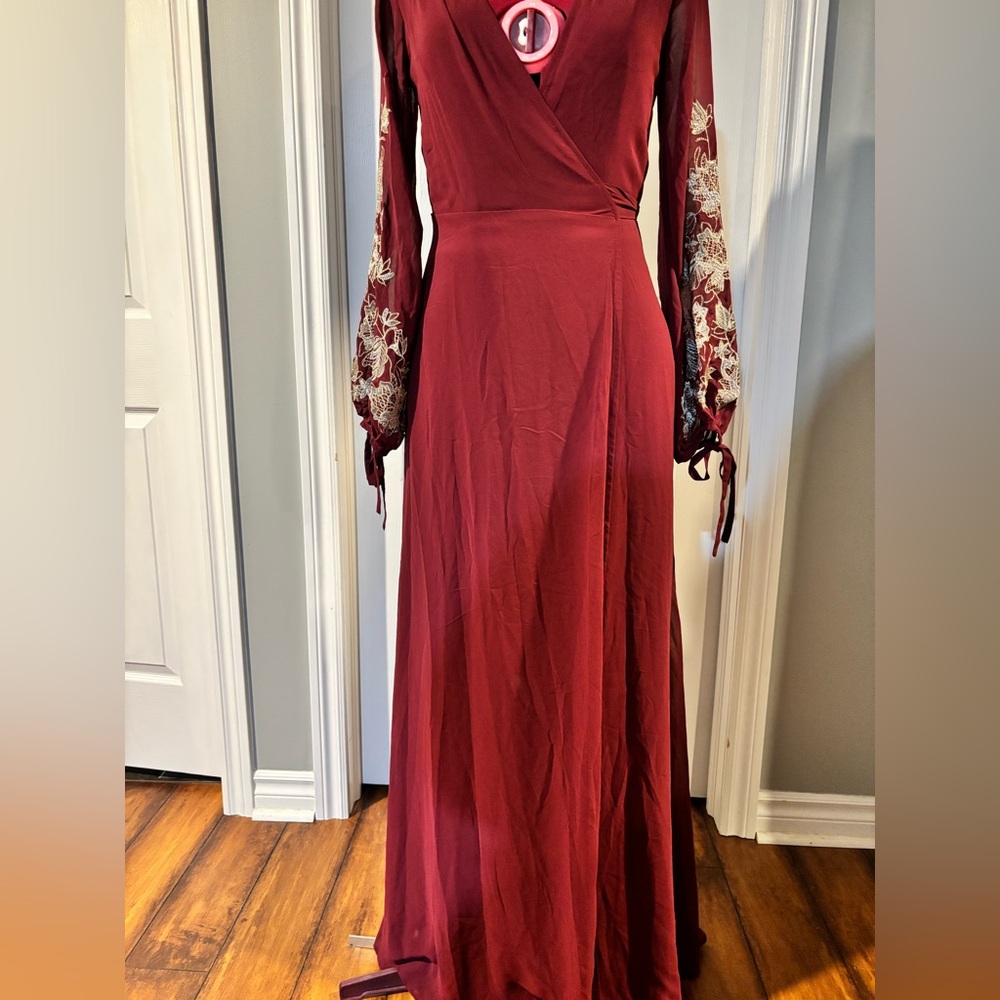 Fashion Nova Burgundy Lace Sleeve Dress